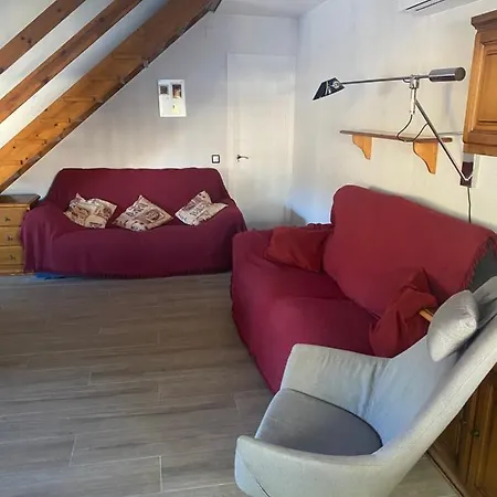 Casa Con Gran Piscina Particular Cerca Playa